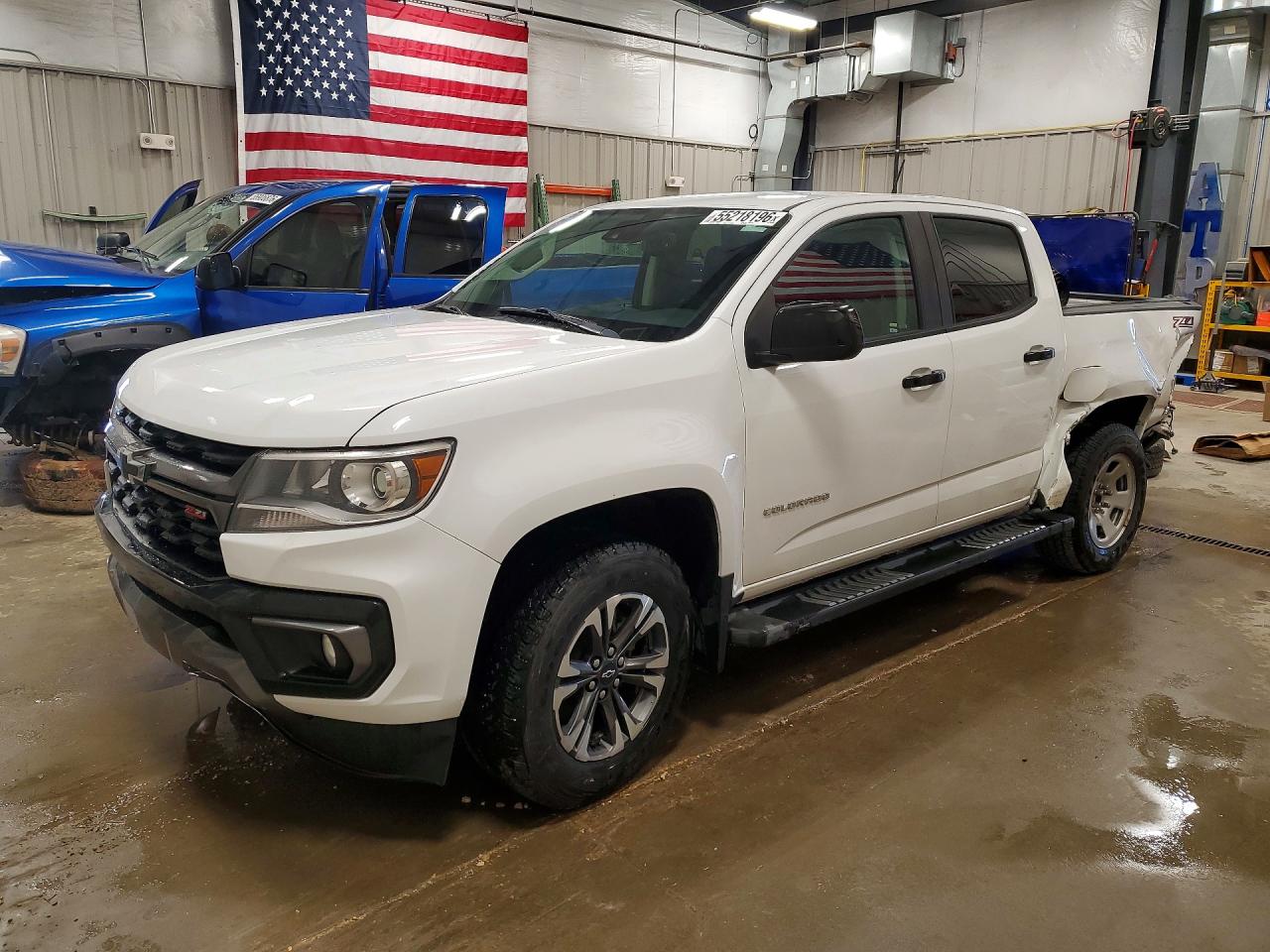 Salvage Chevrolet Colorado Image