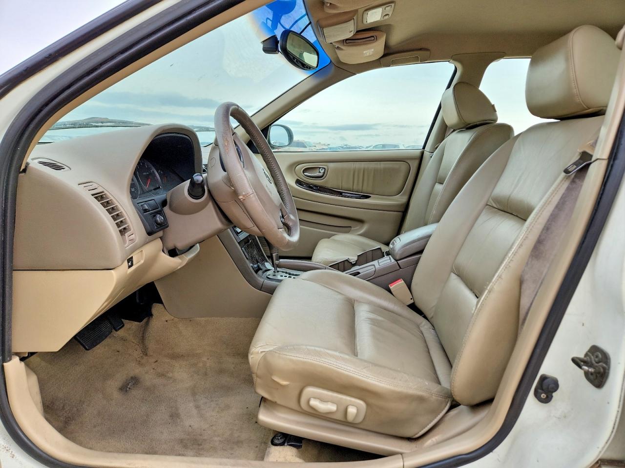 Nissan Maxima Gxe