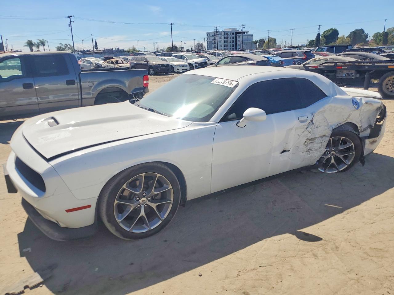Salvage Dodge Challenger Image