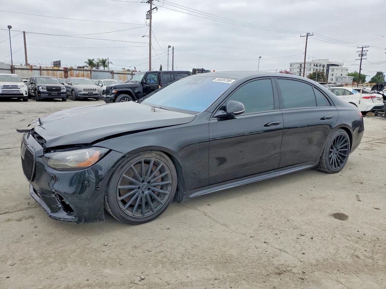 Salvage Mercedes-Benz S-Class Image