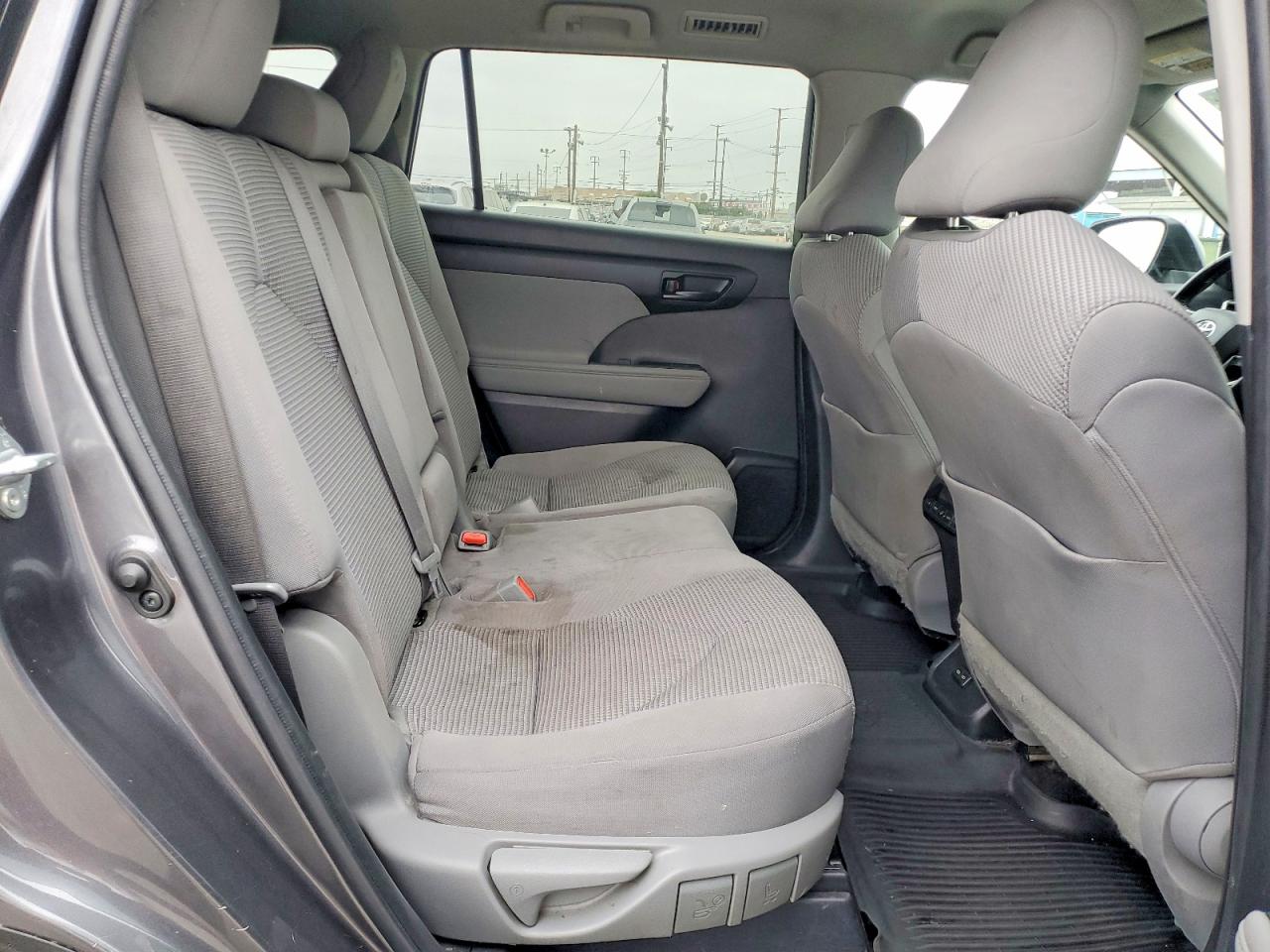 Toyota Highlander Le