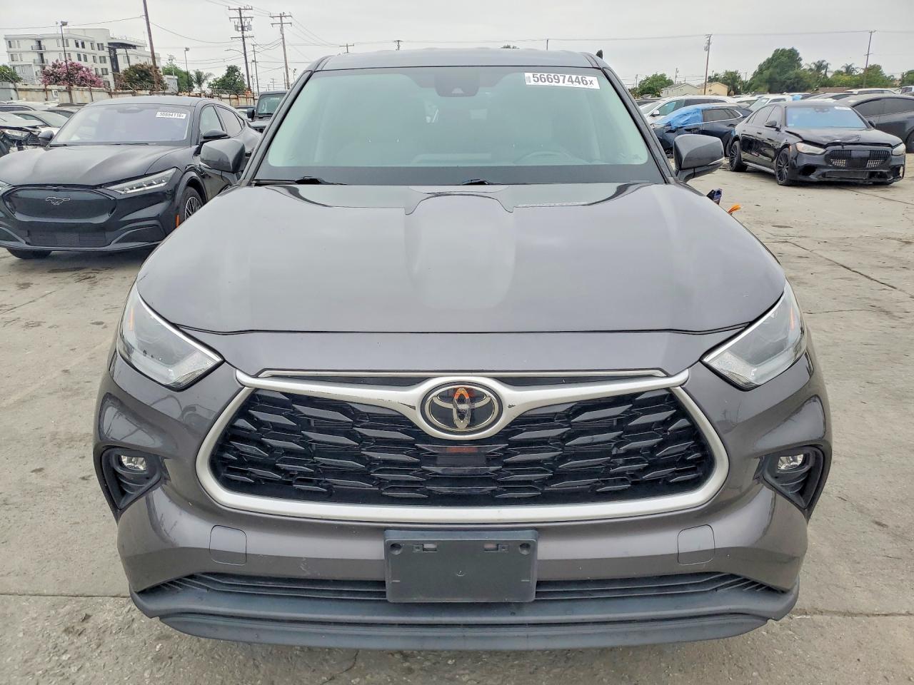 Toyota Highlander Le