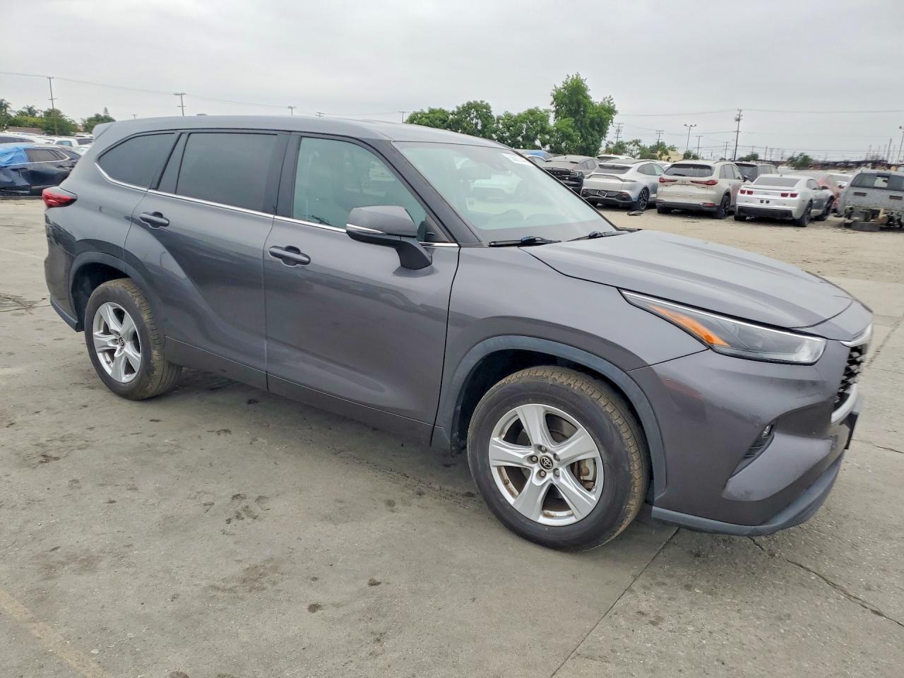 Toyota Highlander Le
