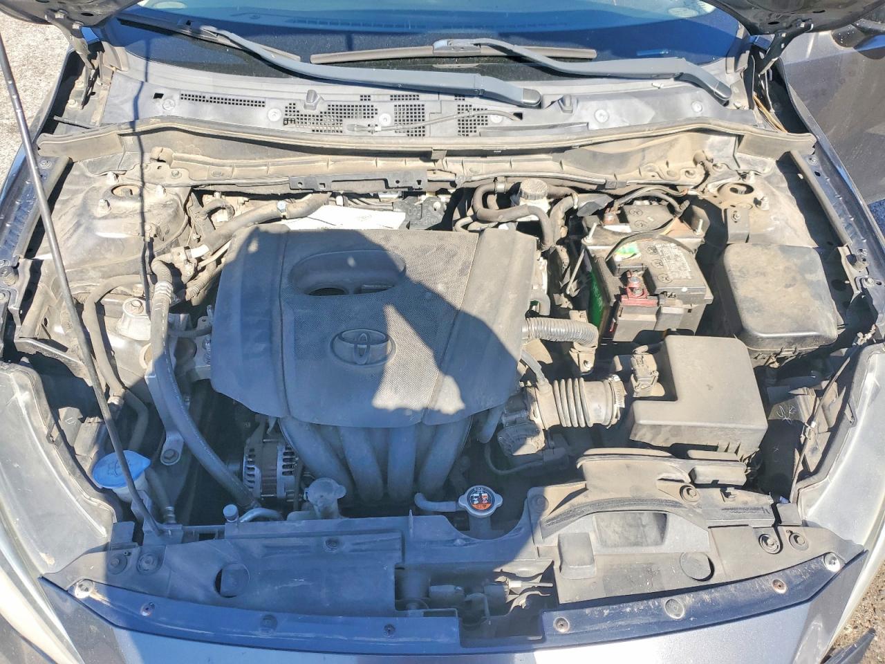 Toyota Yaris Base