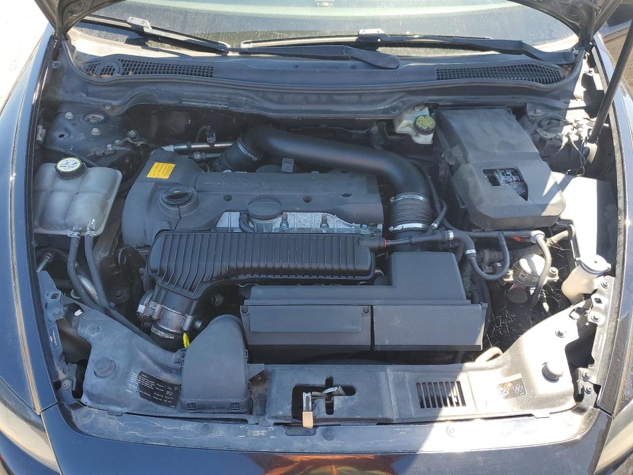 Volvo C30 T5