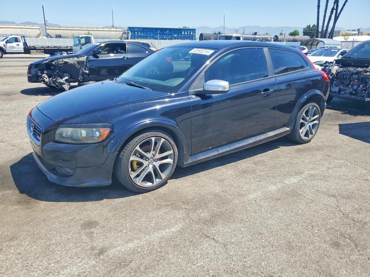 Salvage Volvo C30 Image