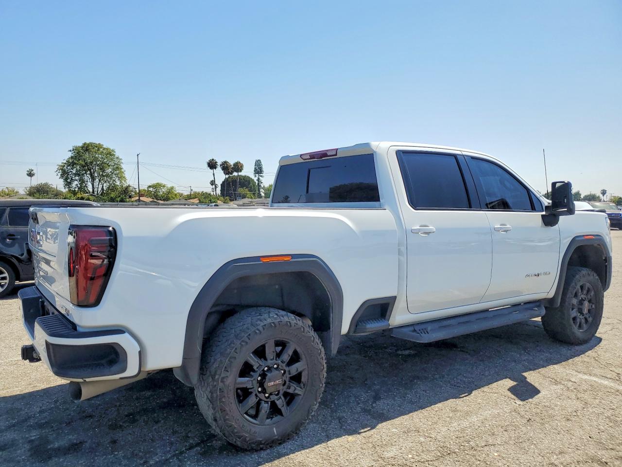 GMC Sierra K2500 At4