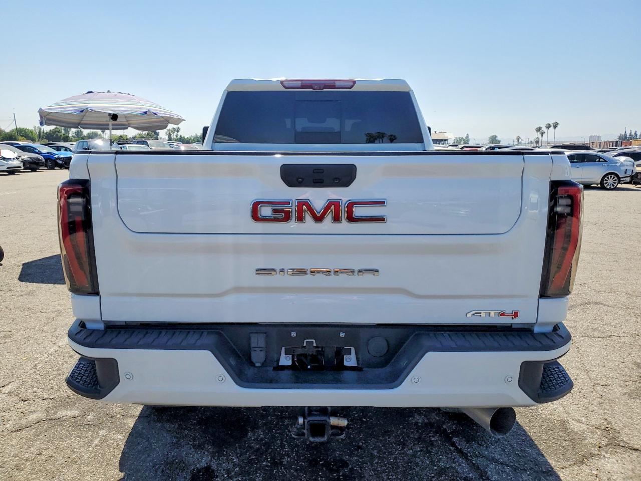 GMC Sierra K2500 At4