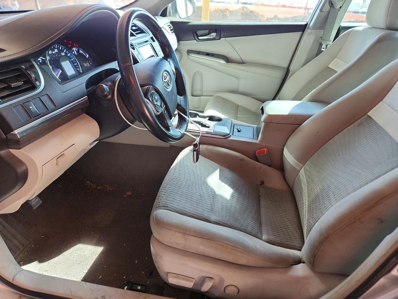 Toyota Camry Xle