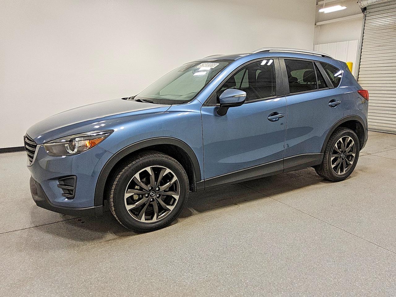Salvage Mazda Cx Image
