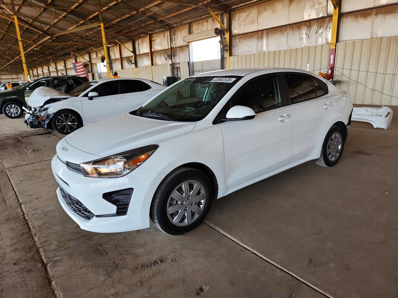 Salvage Kia Rio Image