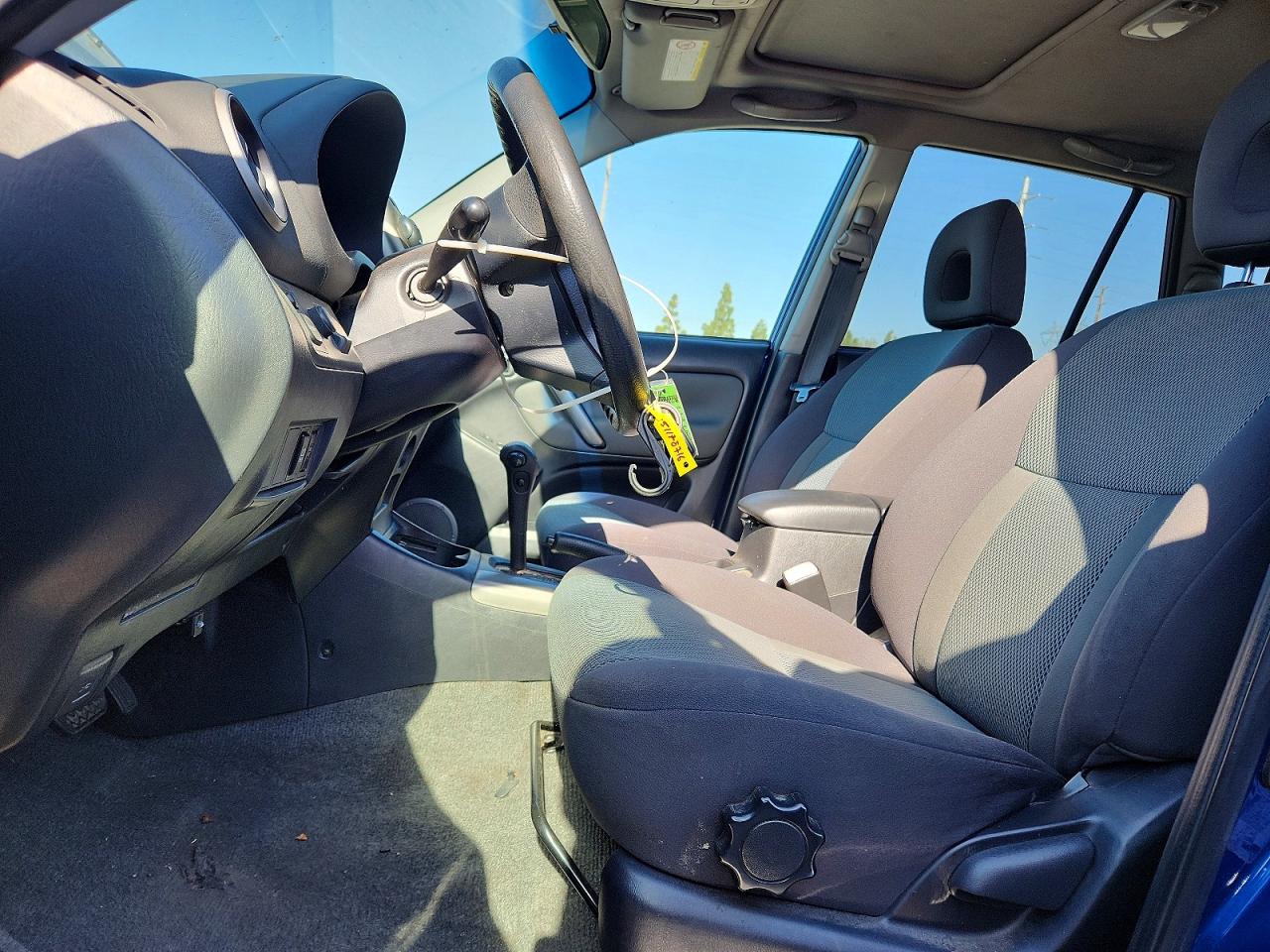Toyota RAV4 Base