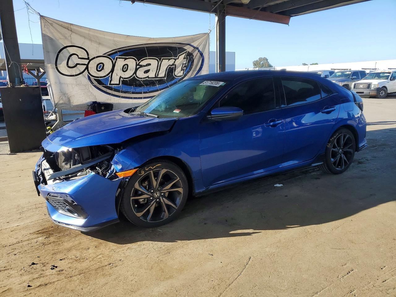 Salvage Honda Civic Image