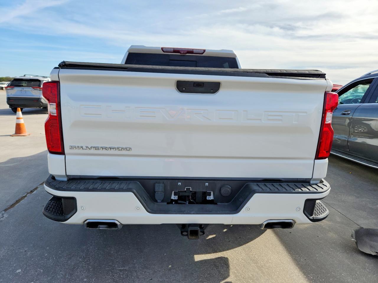 Chevrolet Silverado K1500 High Country