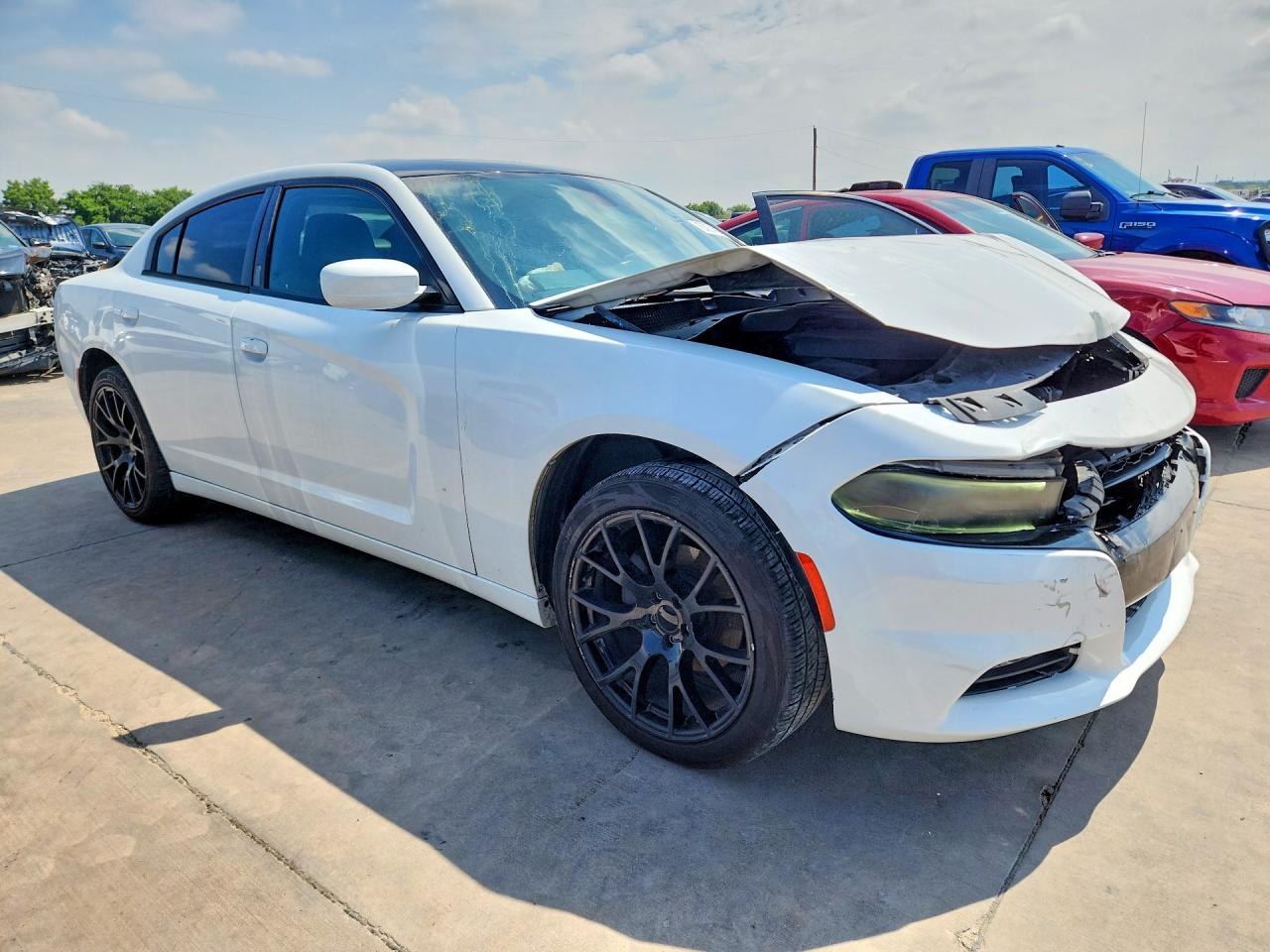 Dodge Charger Sxt