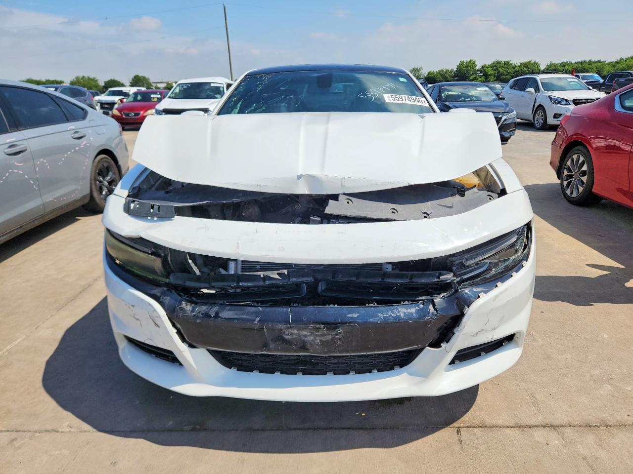 Dodge Charger Sxt