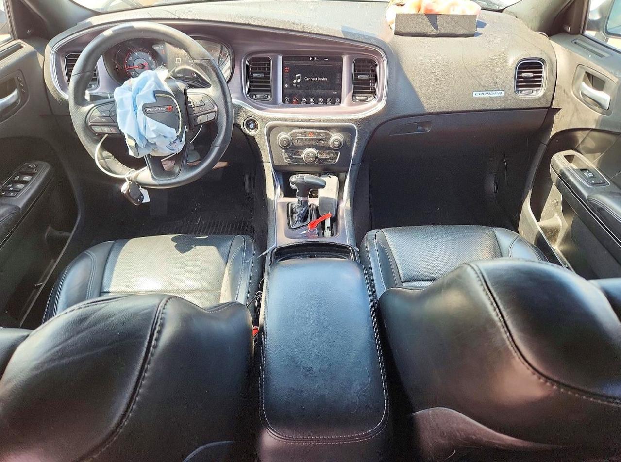 Dodge Charger Sxt