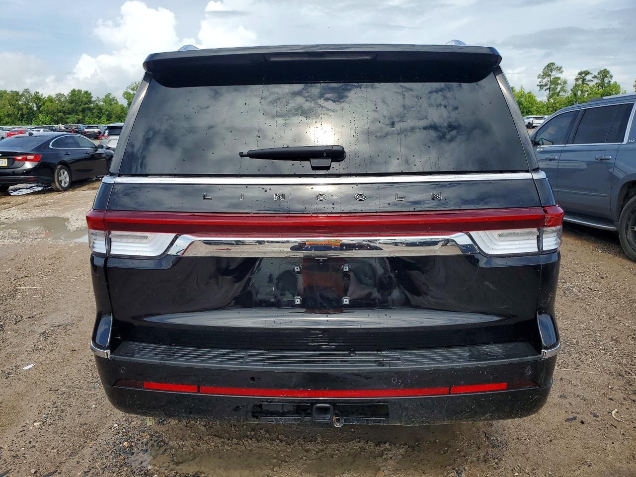 Lincoln Navigator Black Label