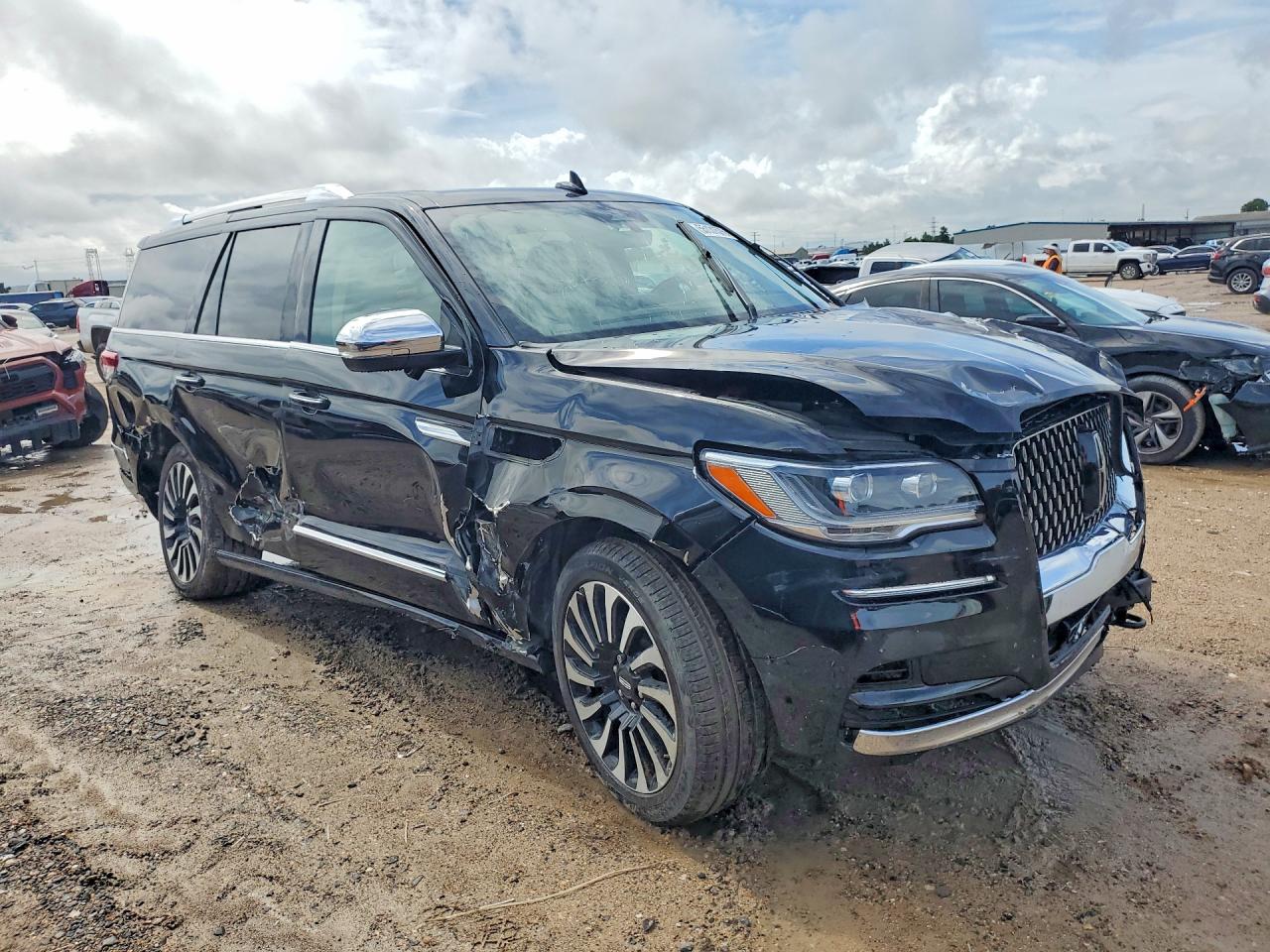 Lincoln Navigator Black Label