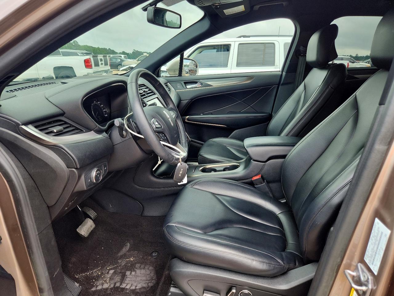 Lincoln MKZ