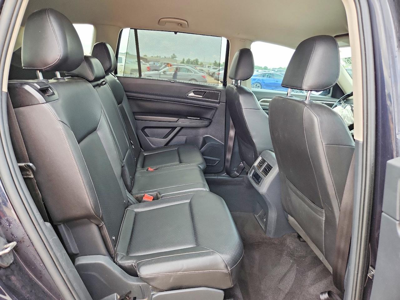 Volkswagen Atlas Se