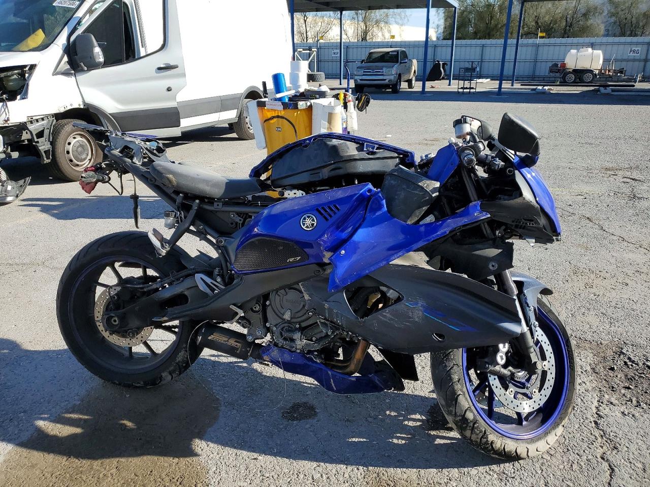 Salvage Yamaha Yzfr7 Image