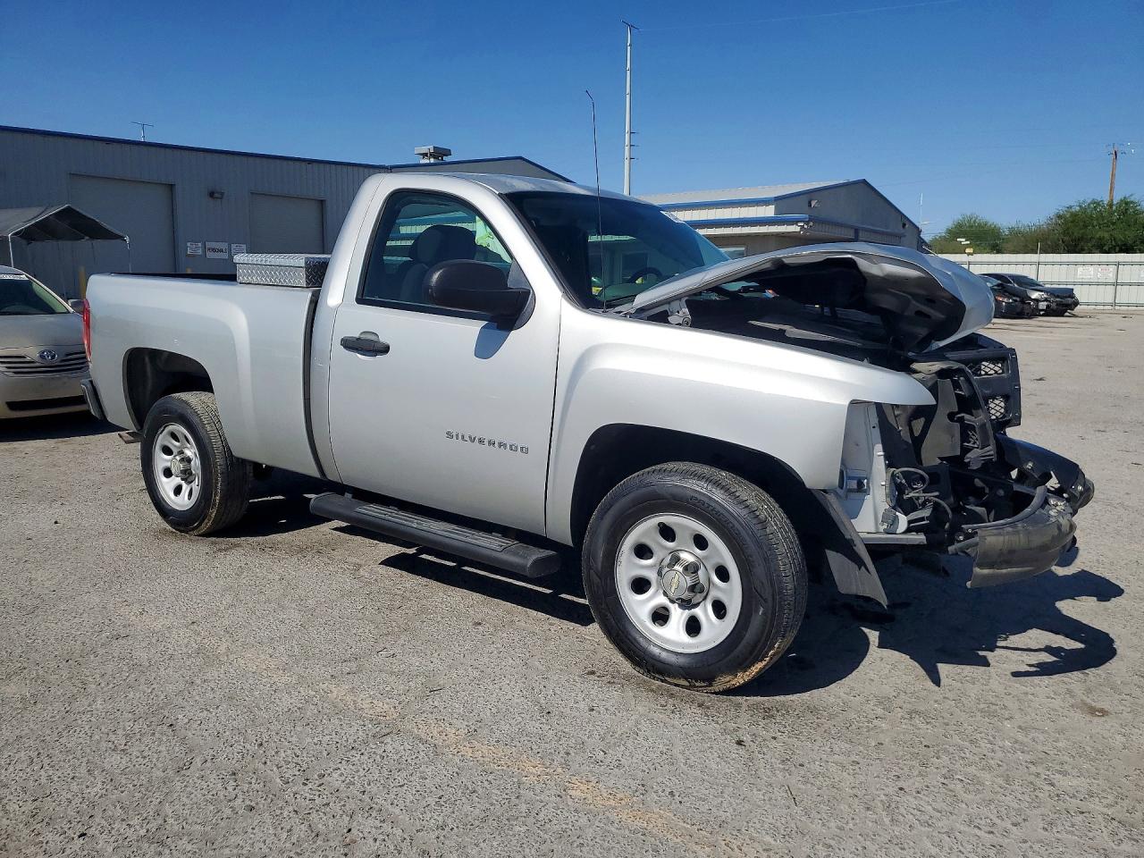 Chevrolet Silverado C1500