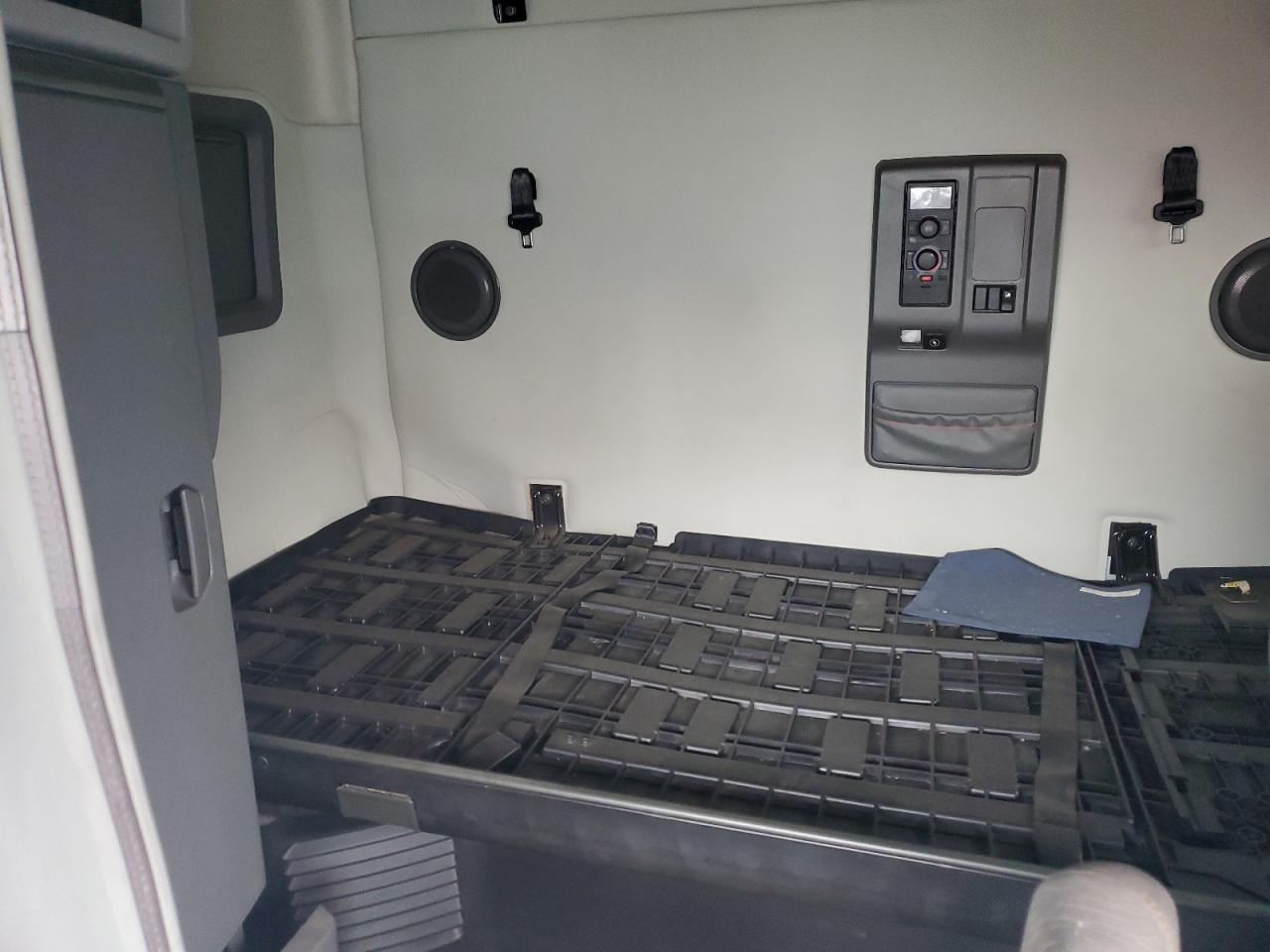 Volvo Vnl