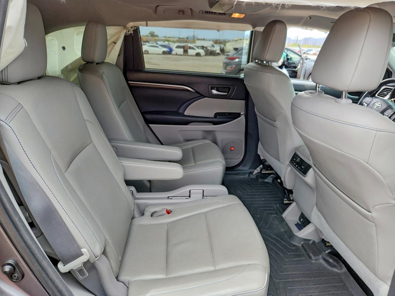 Toyota Highlander Limited