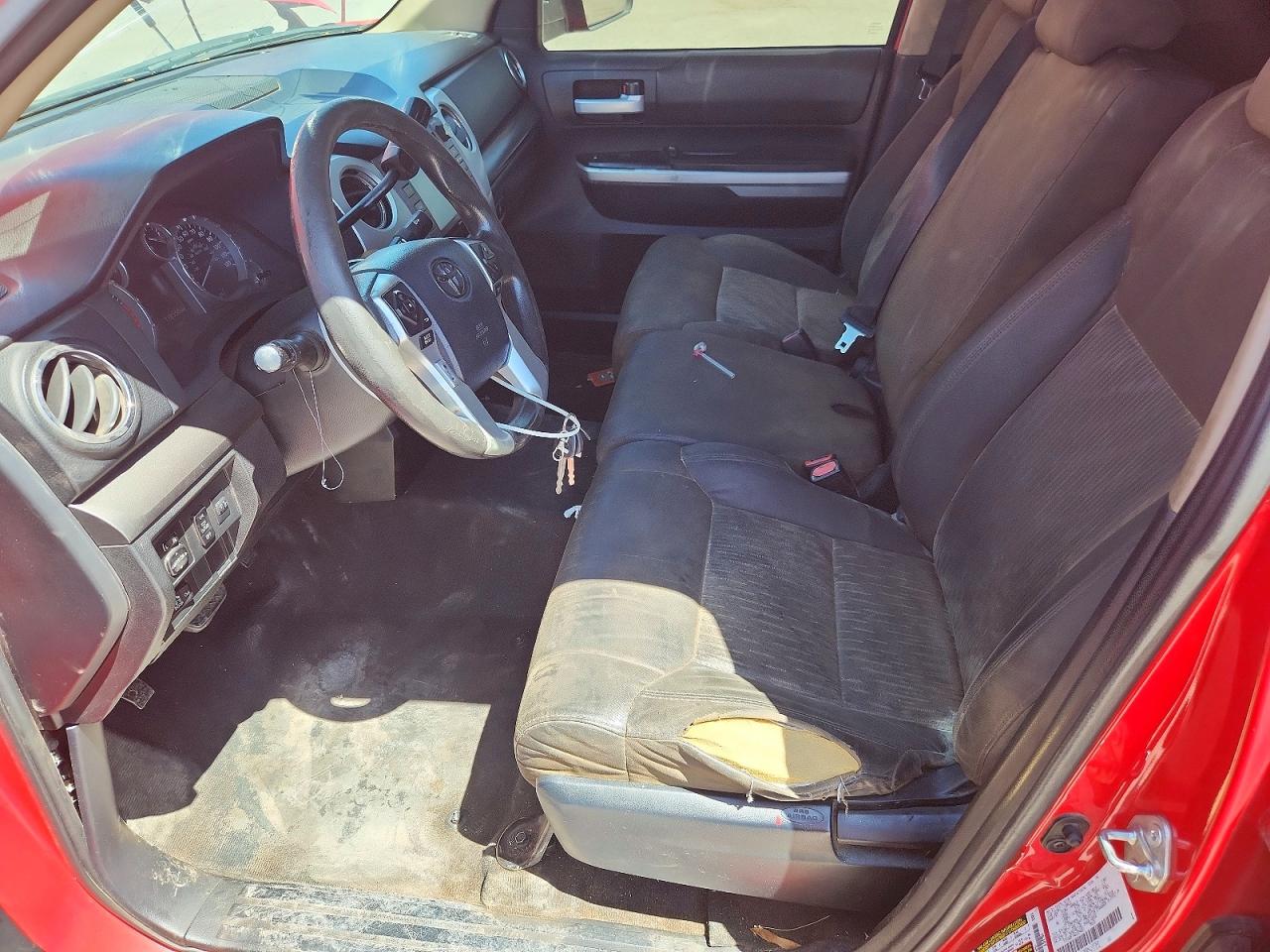 Toyota Tundra Sr5