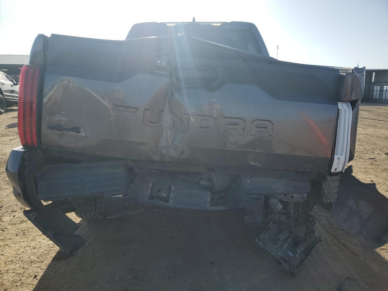 Toyota Tundra Sr5