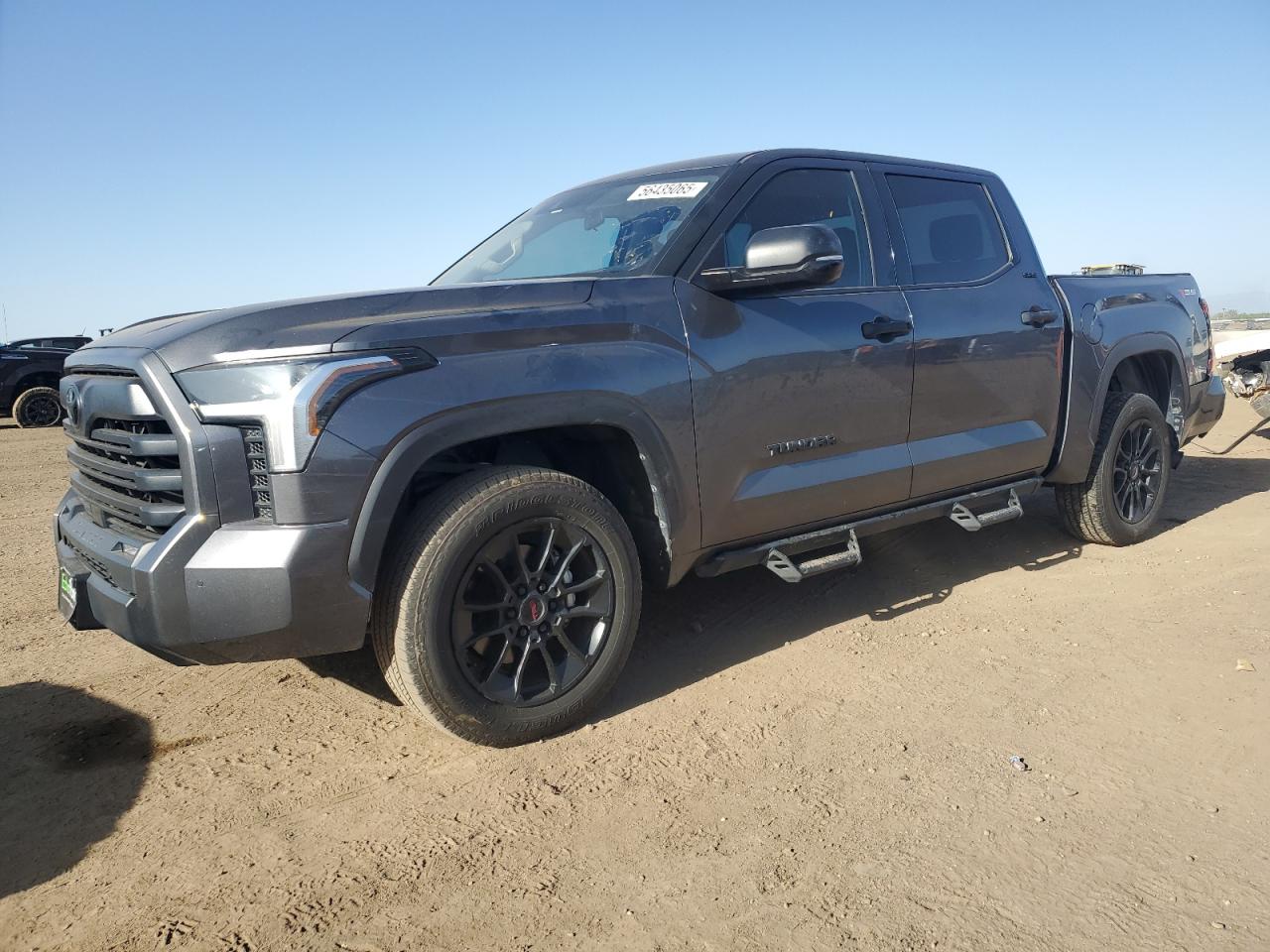 Salvage Toyota Tundra Image