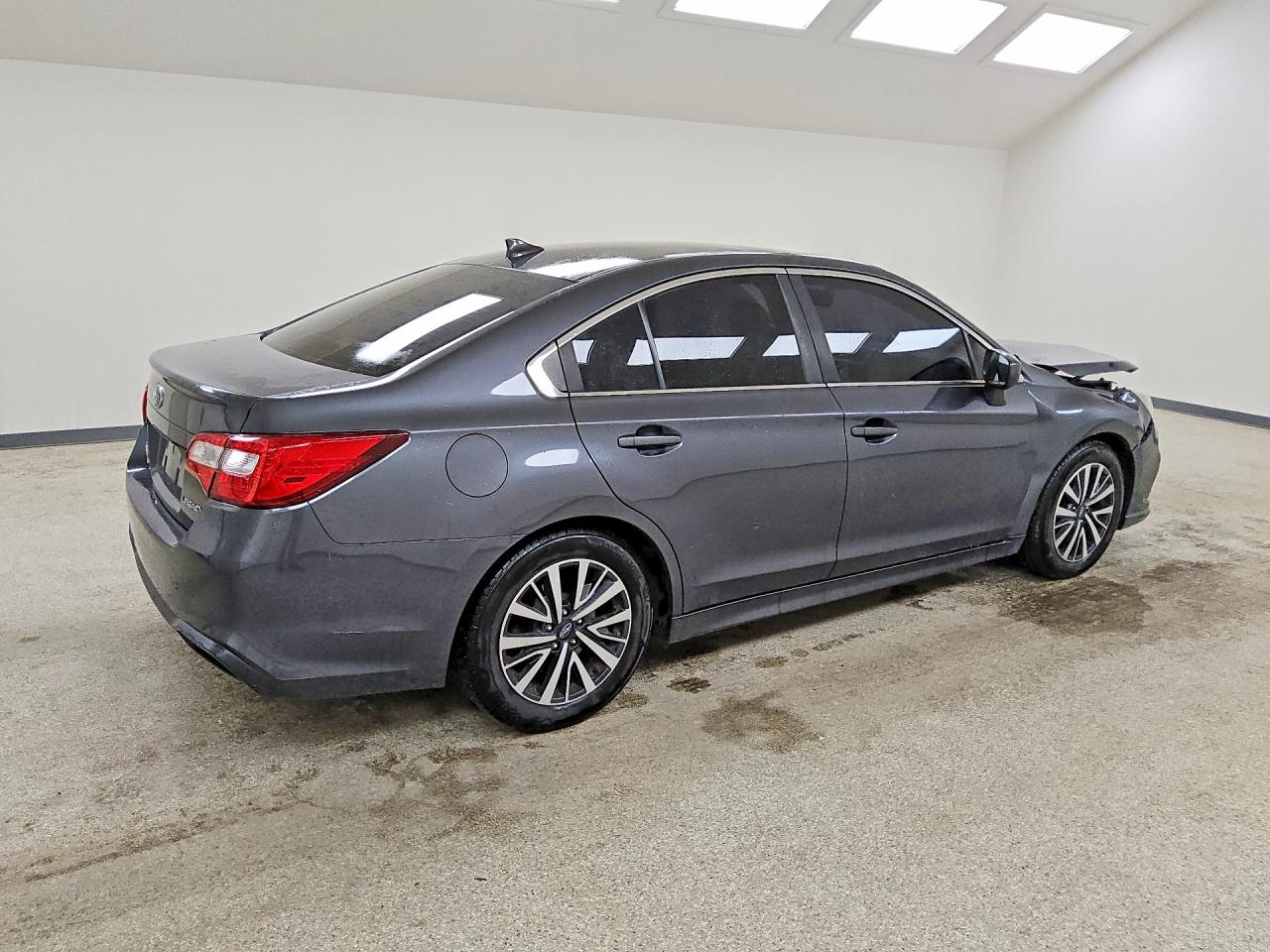 Subaru Legacy 2.5i Premium