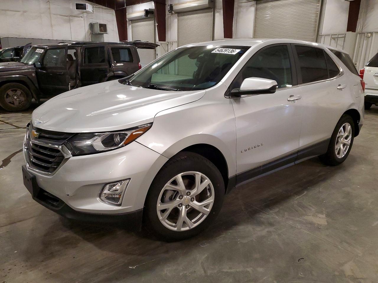 Salvage Chevrolet Equinox Image