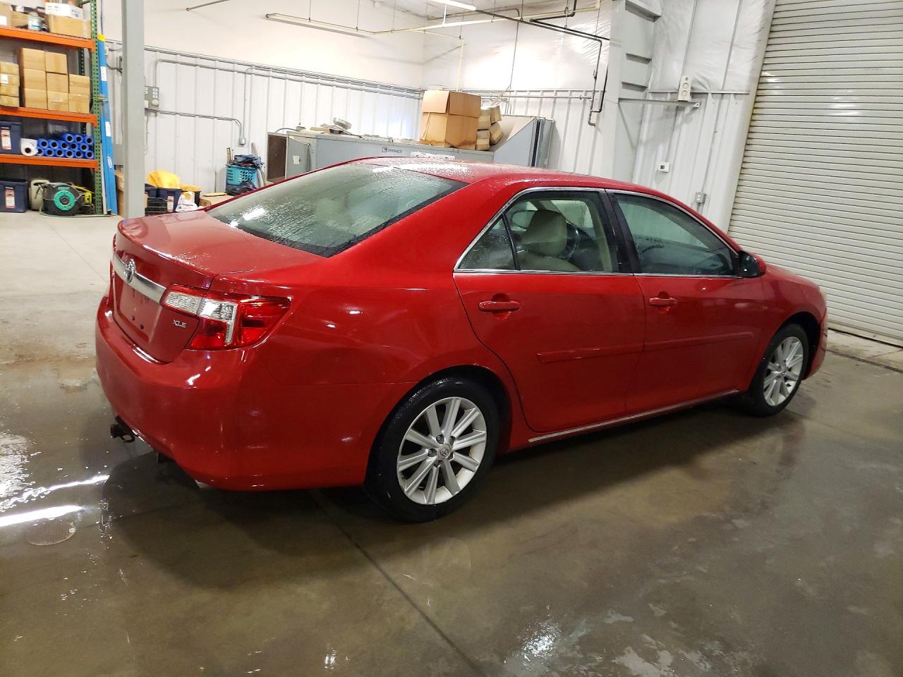 Toyota Camry Xle
