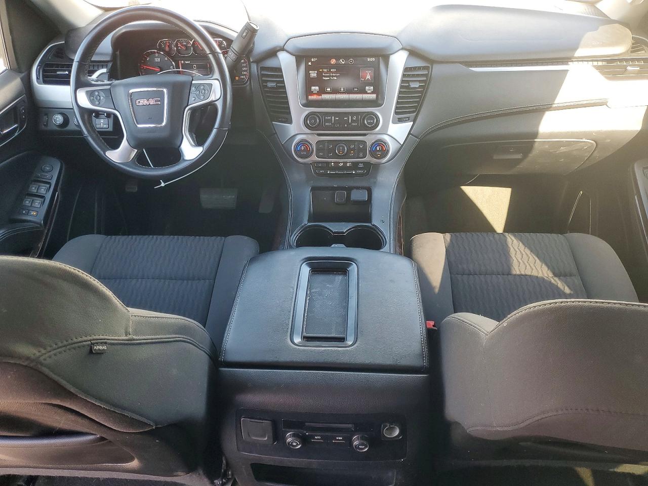 GMC Yukon Sle