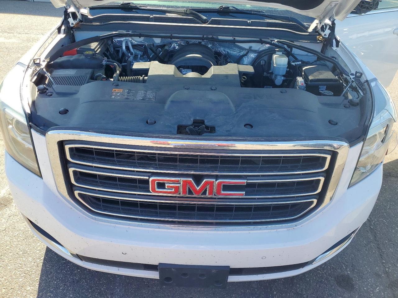 GMC Yukon Sle