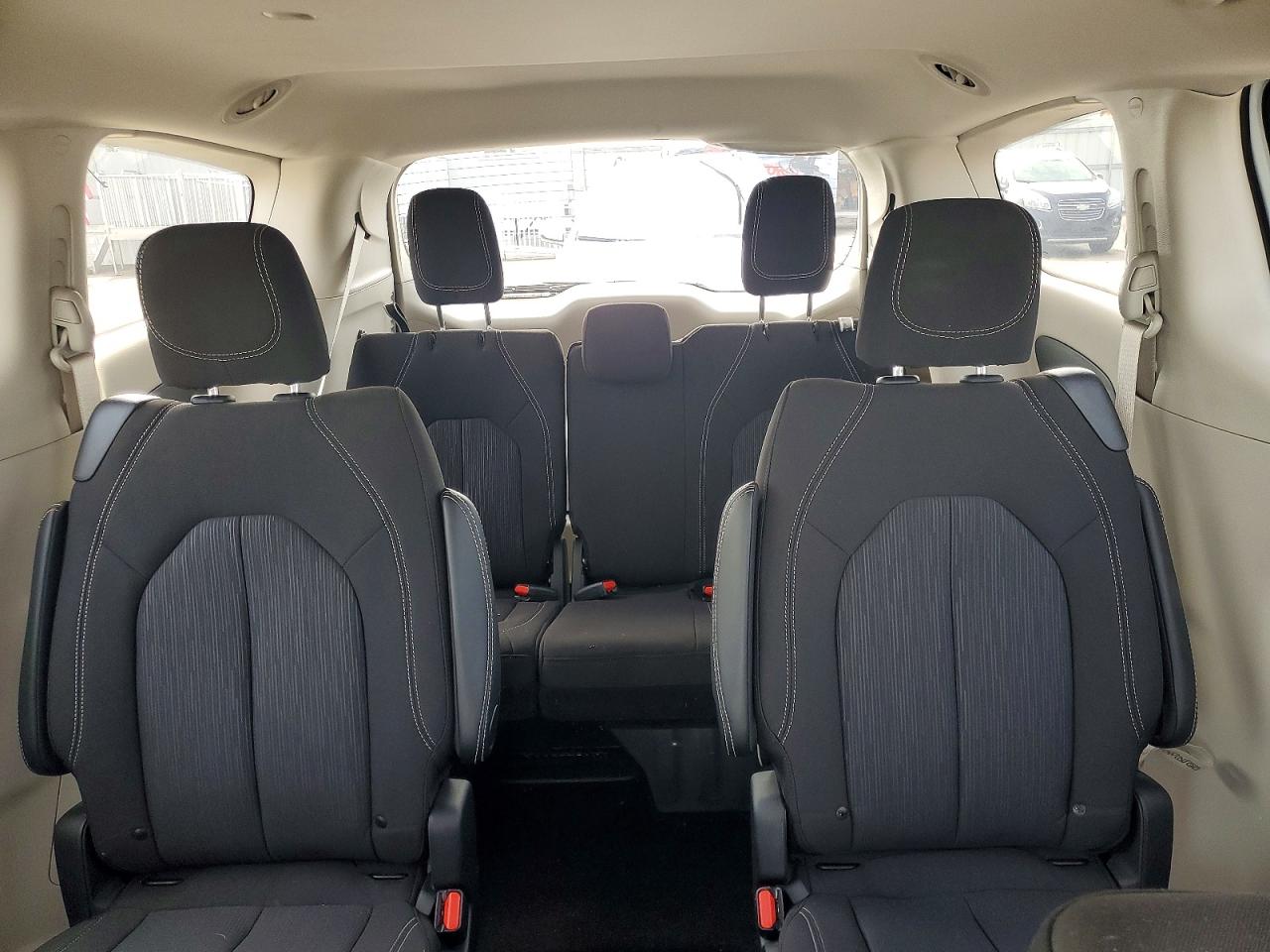 Chrysler Minivan Lx