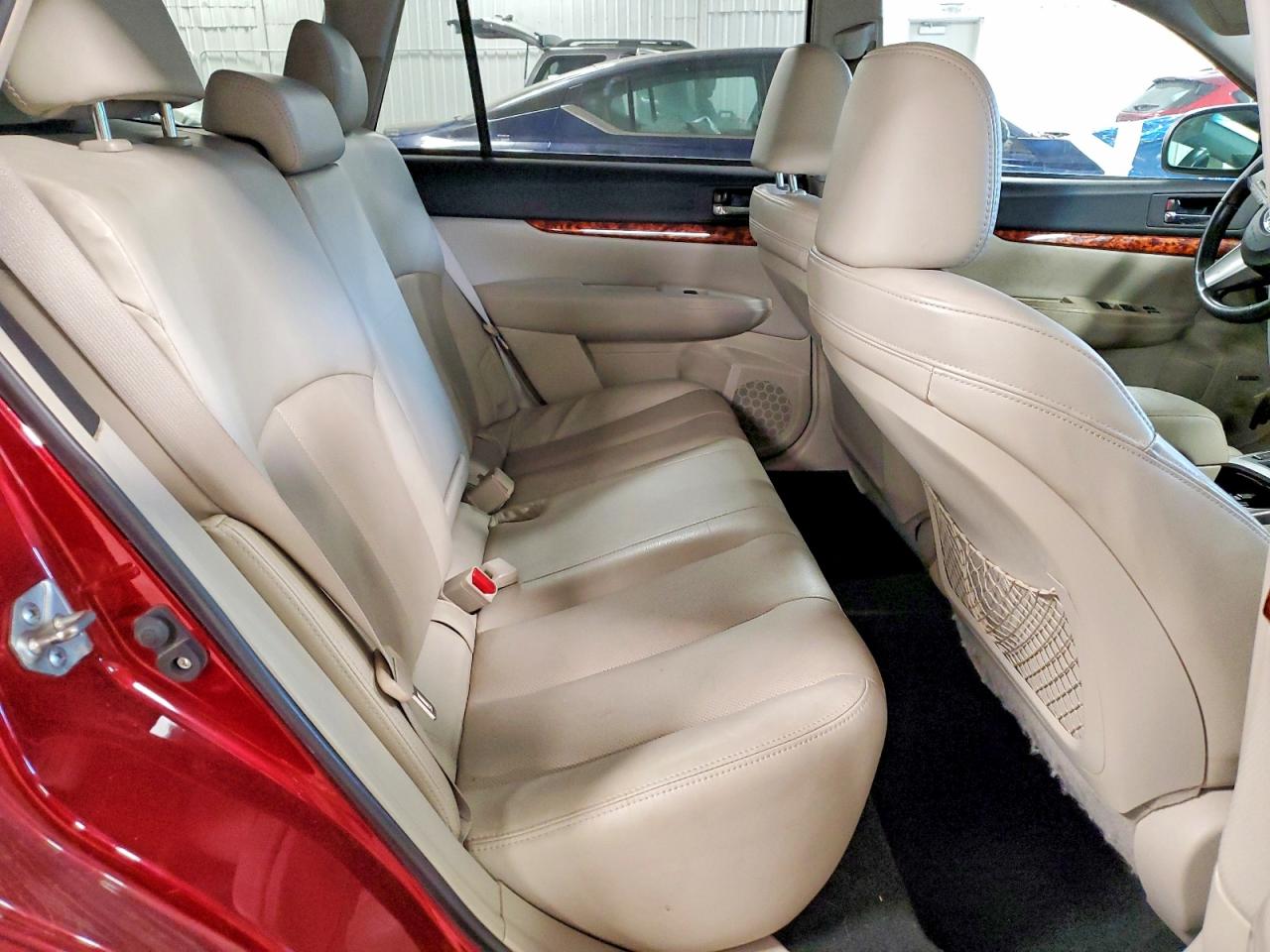 Subaru Outback 3.6r Limited
