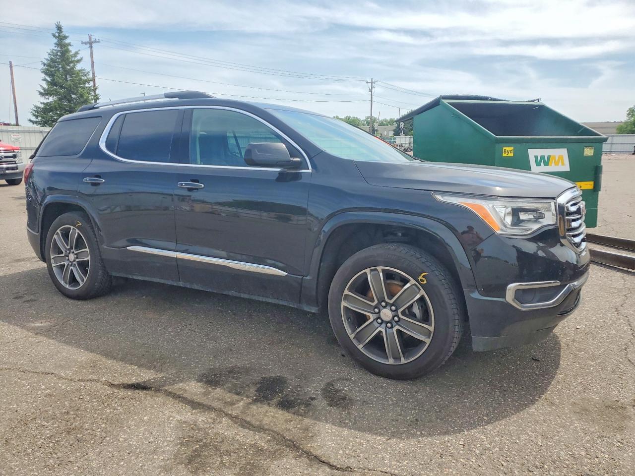 GMC Acadia Denali