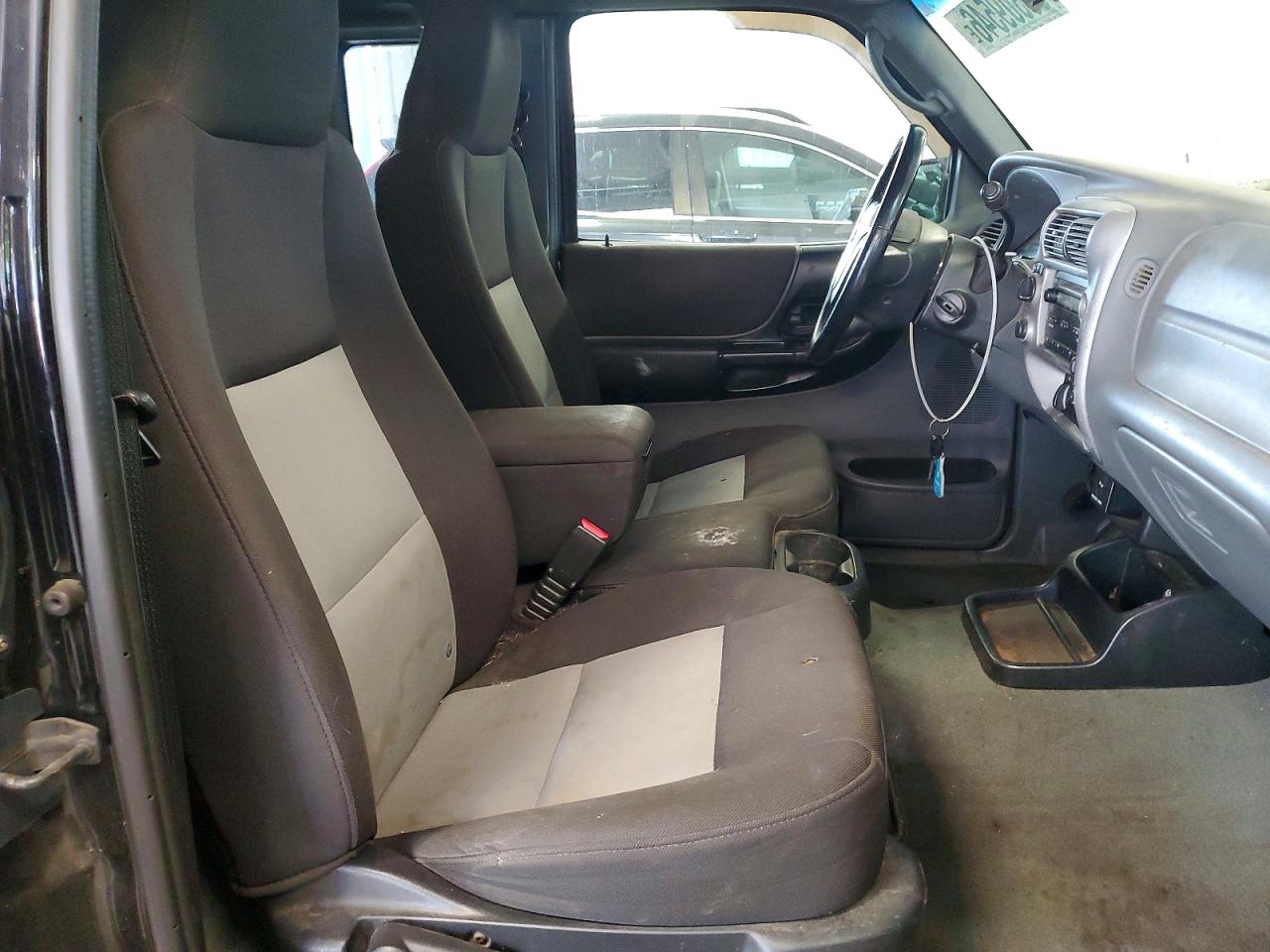 Ford Ranger Super Cab