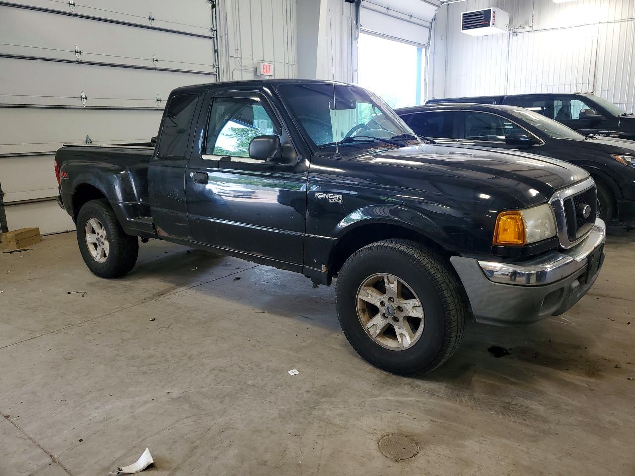 Ford Ranger Super Cab