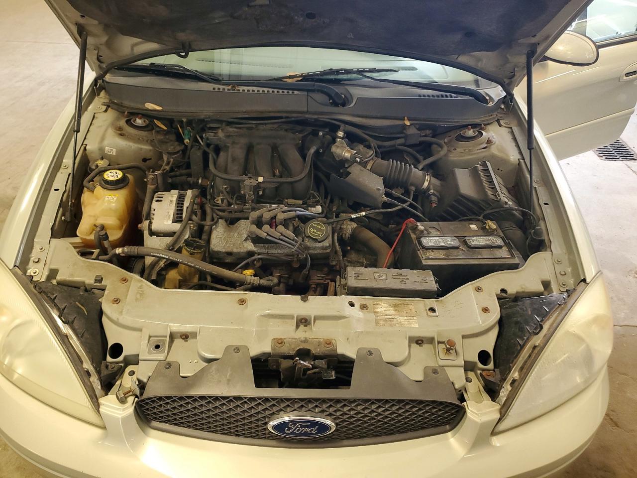 Ford Taurus Sel