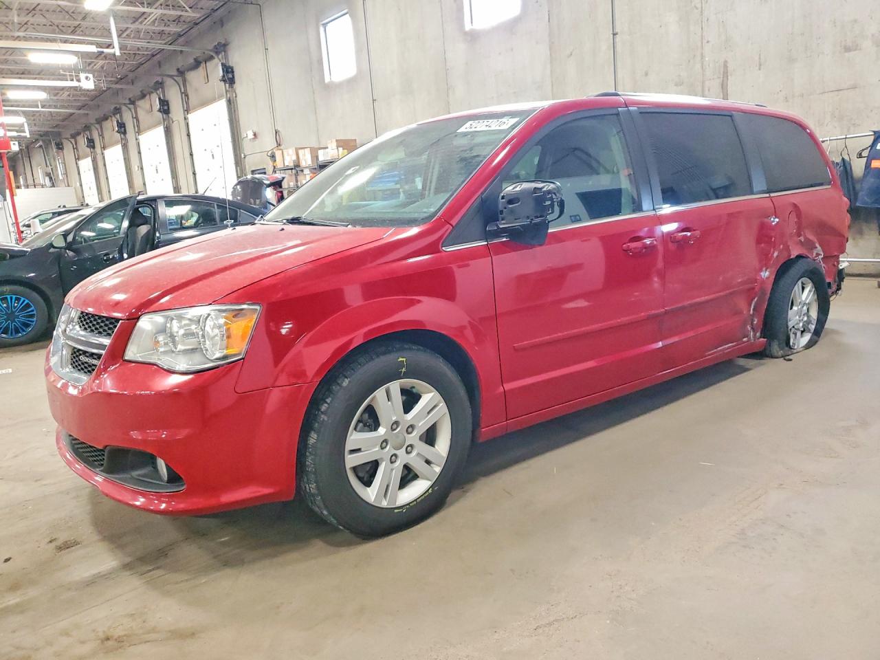 Salvage Dodge Caravan Image