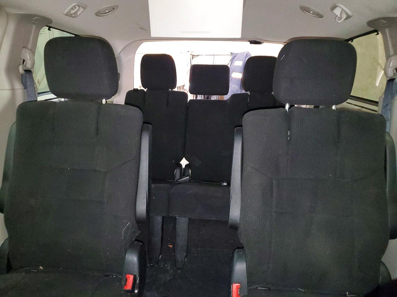 Dodge Caravan Crew