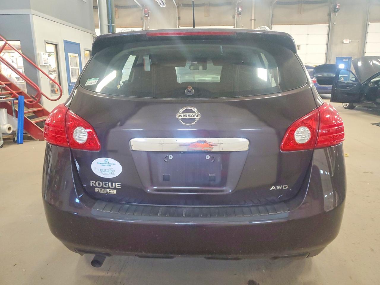 Nissan Rogue S