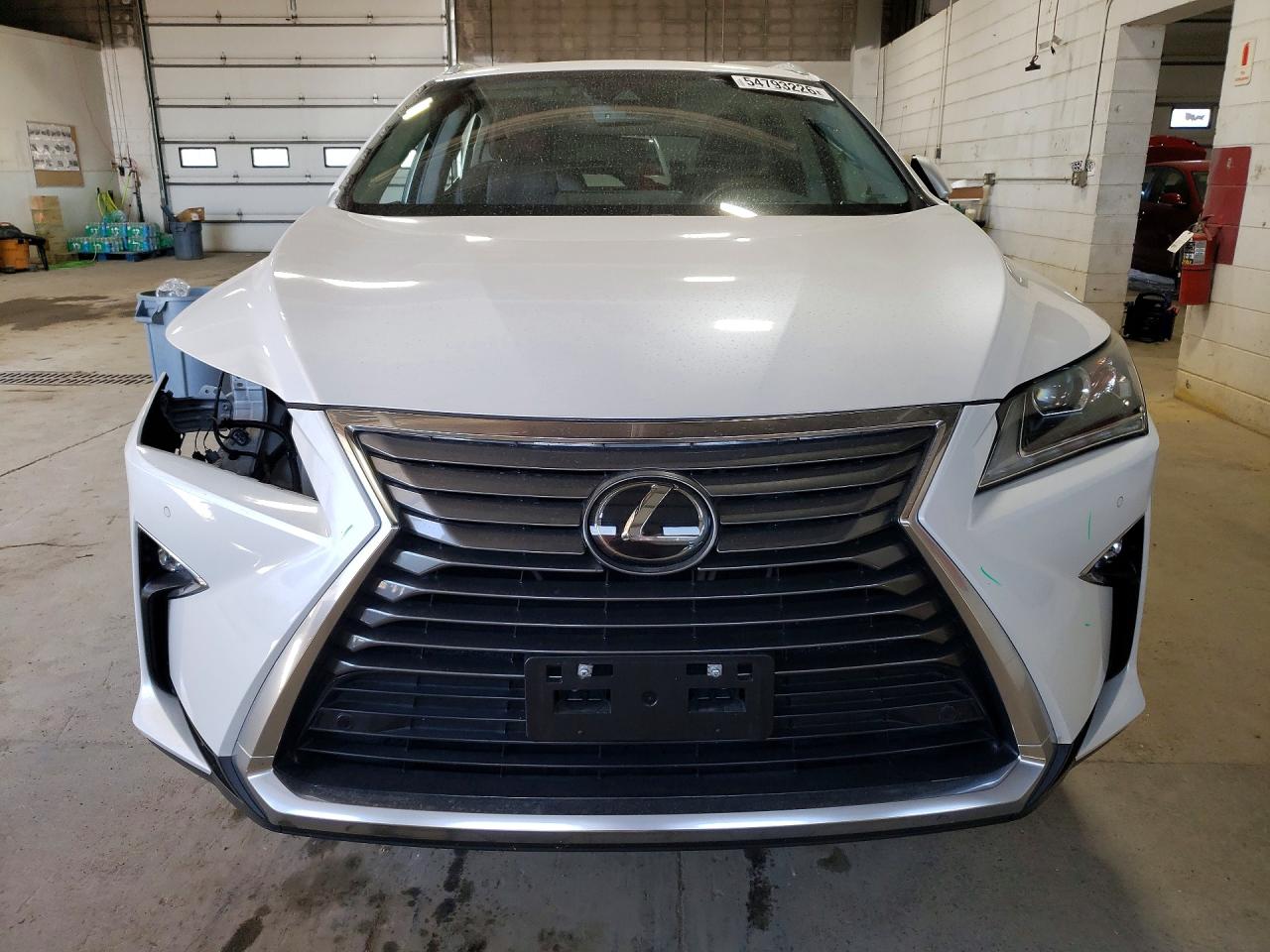 Lexus RX Base