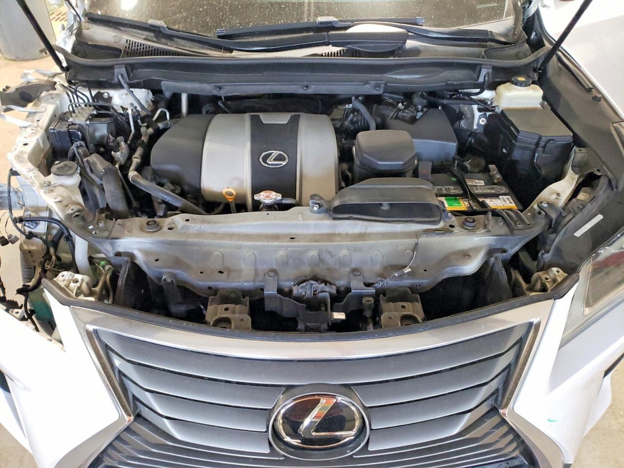 Lexus RX Base