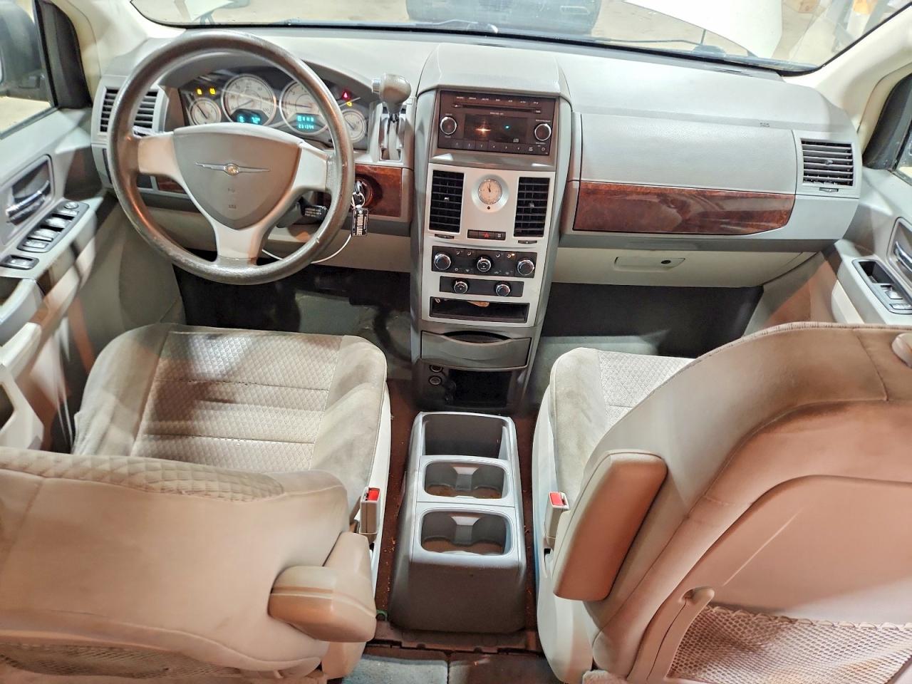 Chrysler Minivan Lx