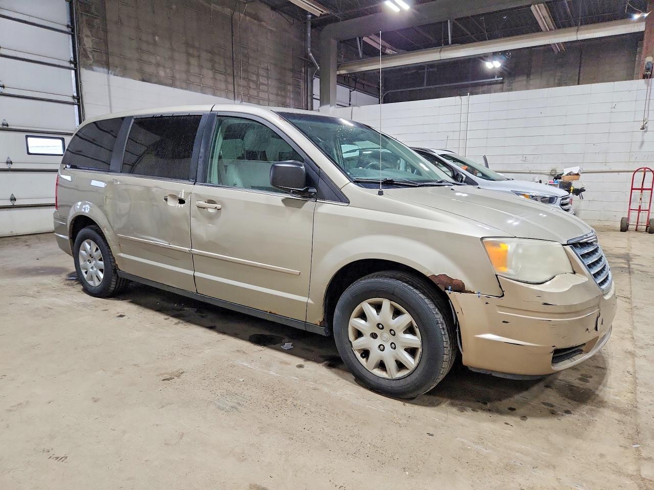 Chrysler Minivan Lx